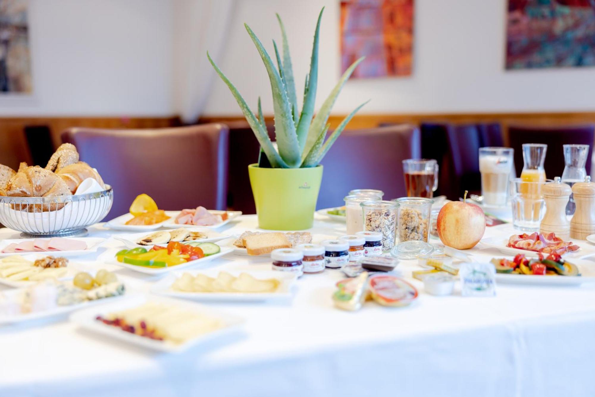 Parkhotel Styria Steyr Exteriör bild