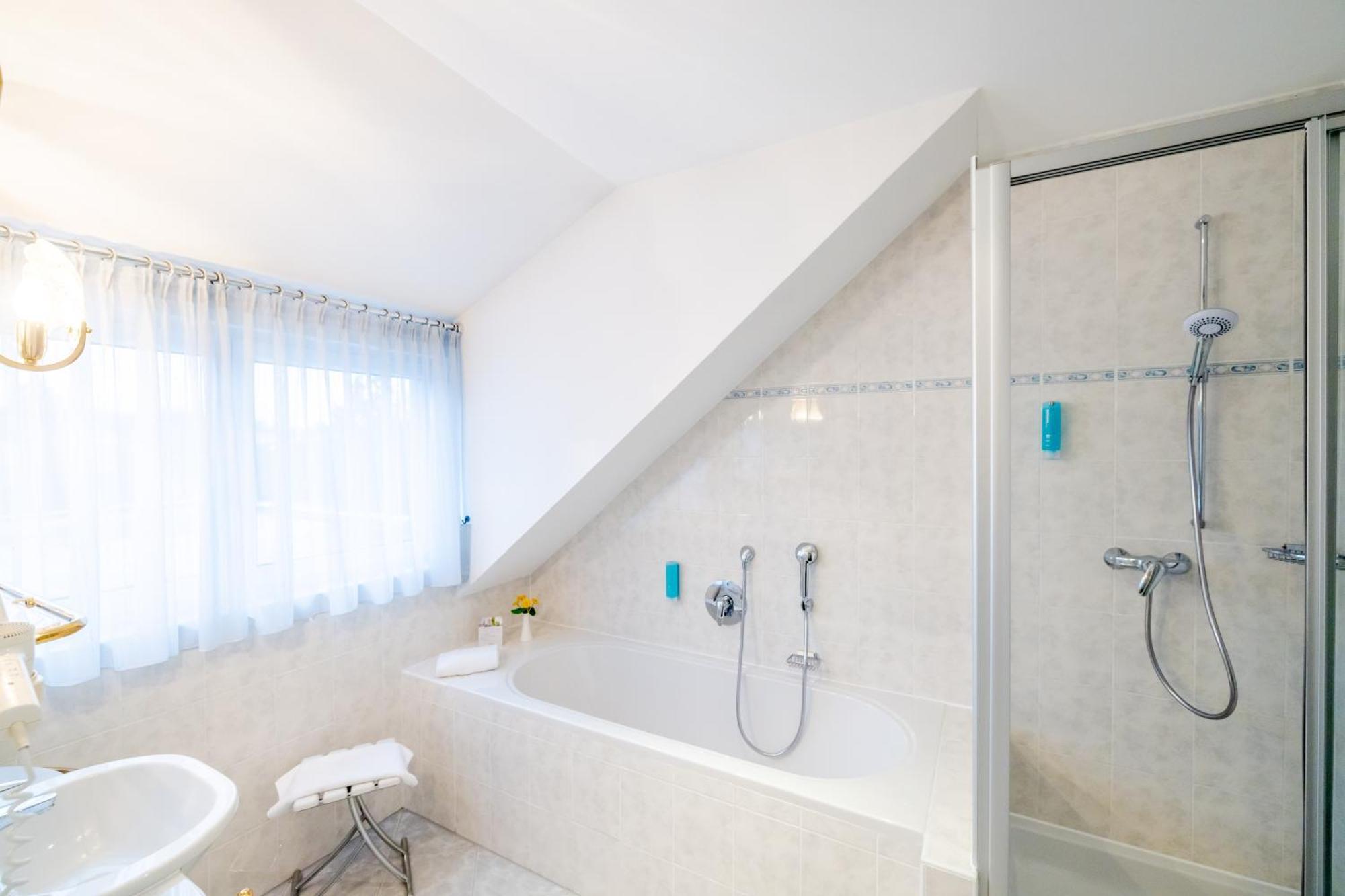 Parkhotel Styria Steyr Exteriör bild