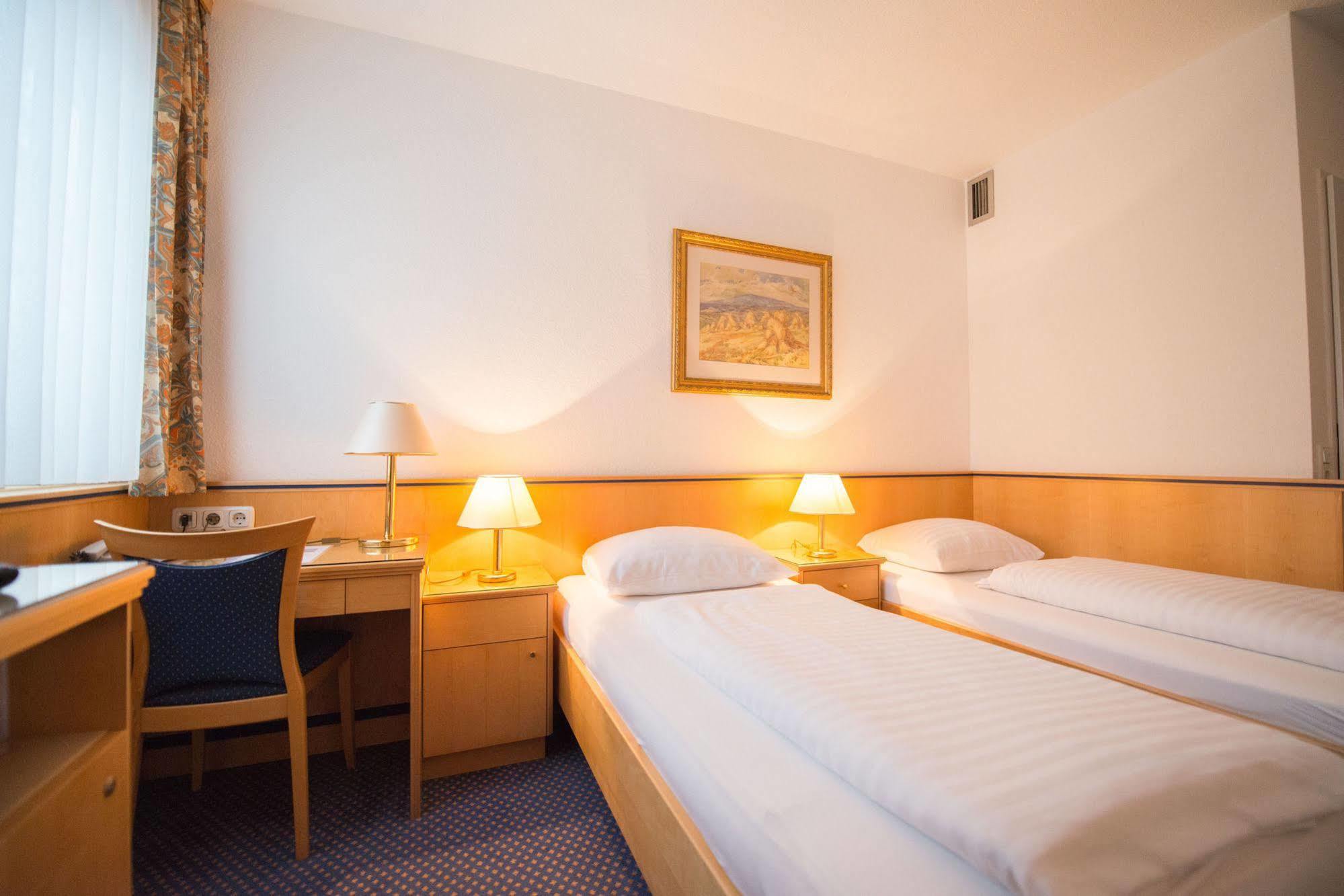 Parkhotel Styria Steyr Exteriör bild
