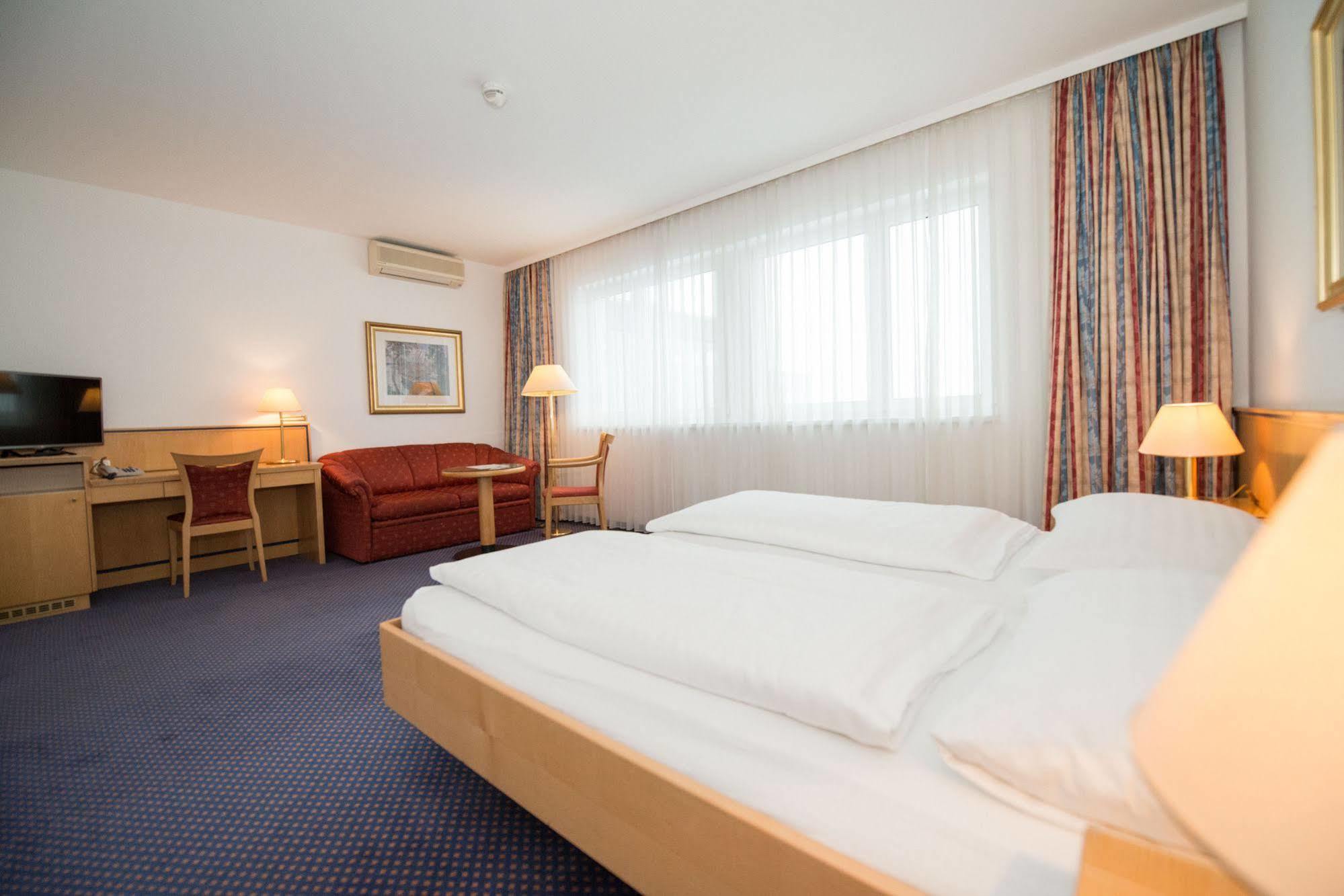 Parkhotel Styria Steyr Exteriör bild