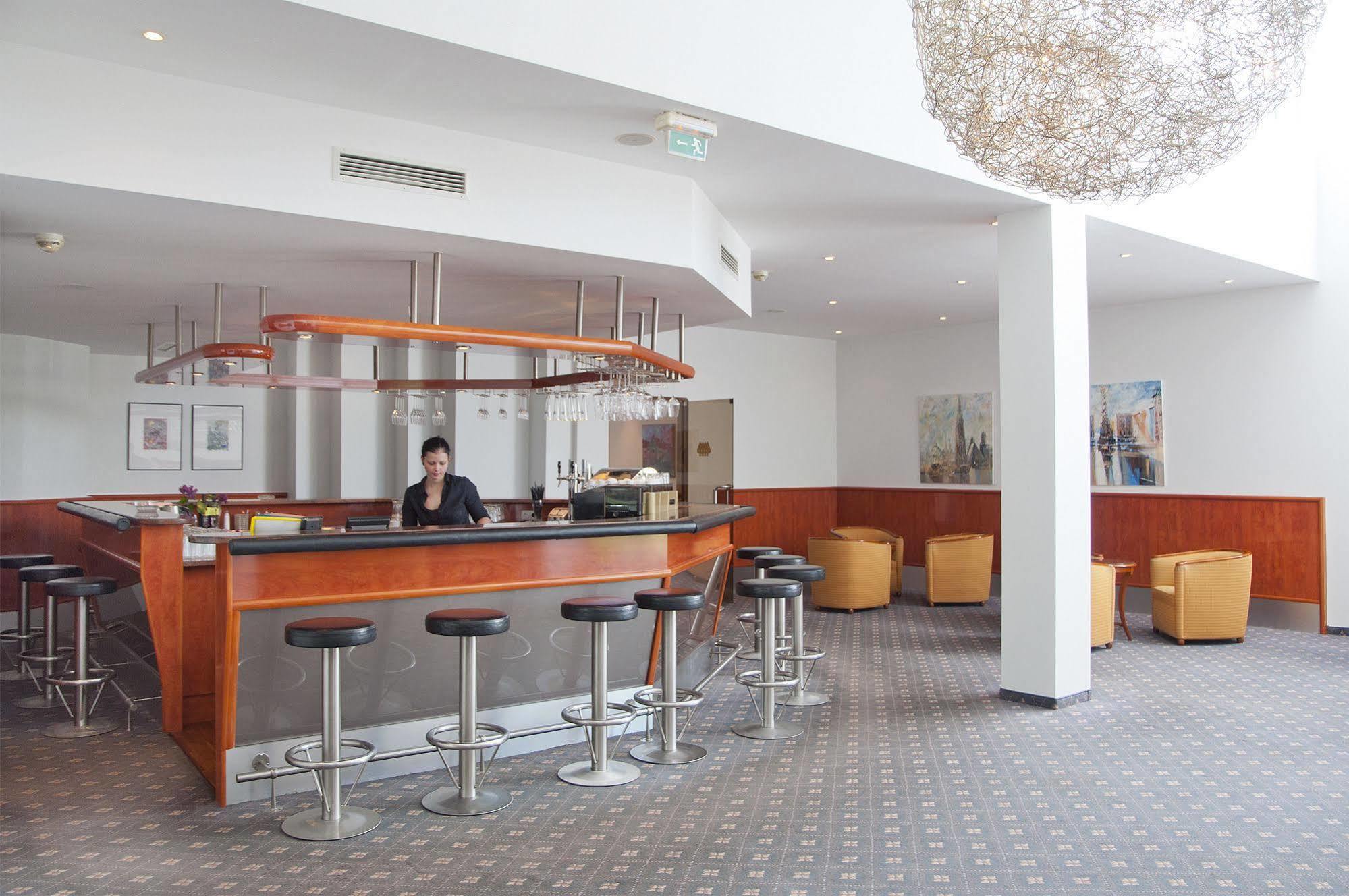 Parkhotel Styria Steyr Exteriör bild