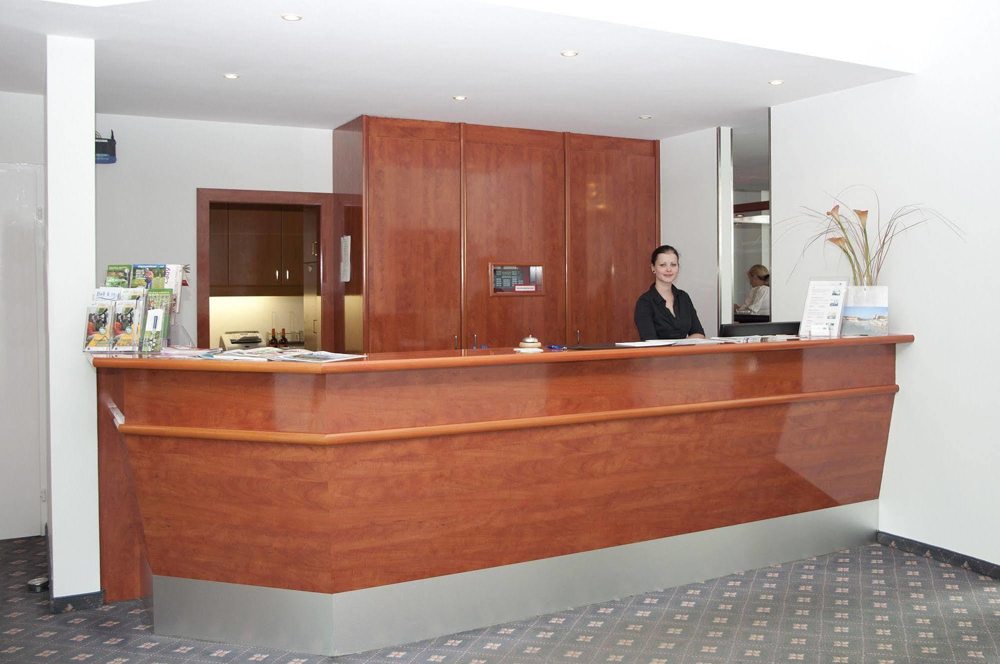 Parkhotel Styria Steyr Exteriör bild